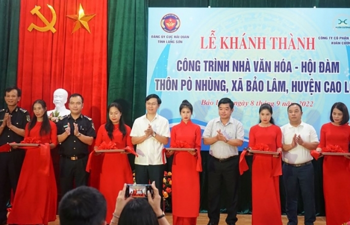 Hải quan Lạng Sơn: Thành công nhờ dân vận khéo