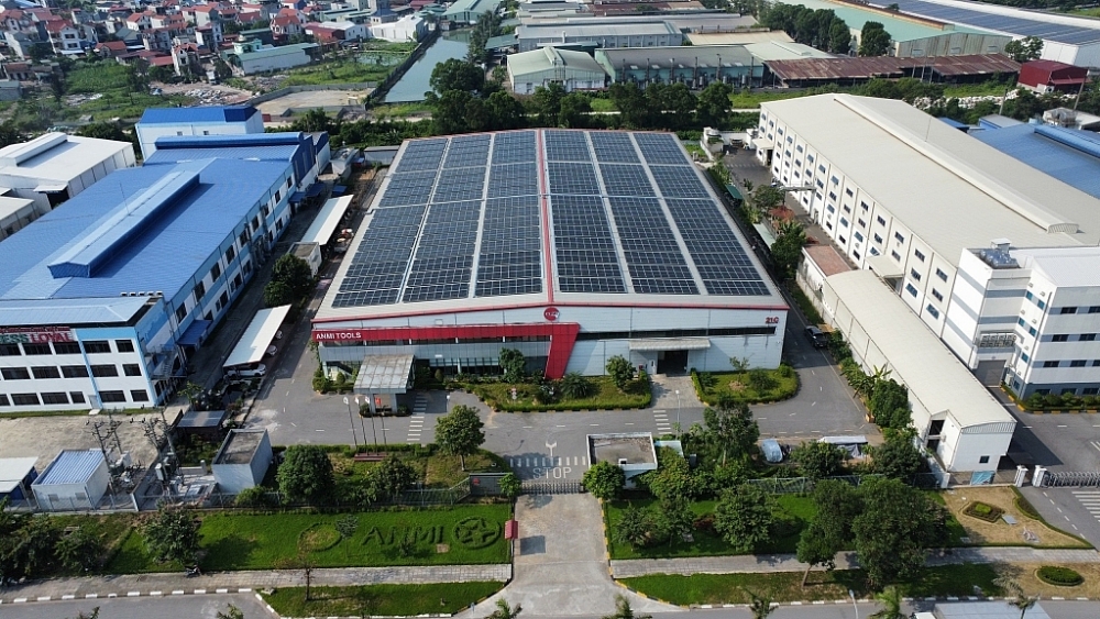 Nhà máy của Công ty TNHH Dụng cụ An Mi đã áp dụng điện mặt trời áp mái.