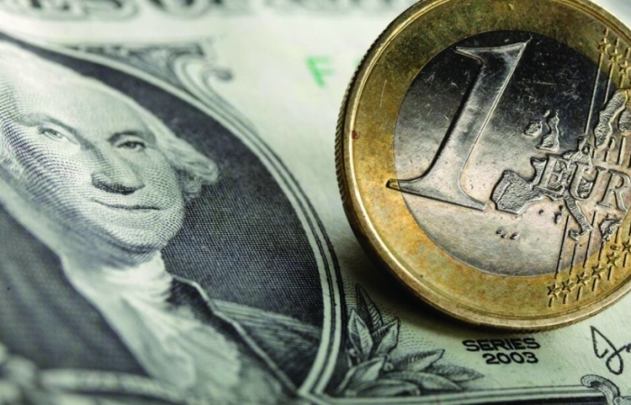 Viễn cảnh của đồng euro sau khi lao dốc kỷ lục
