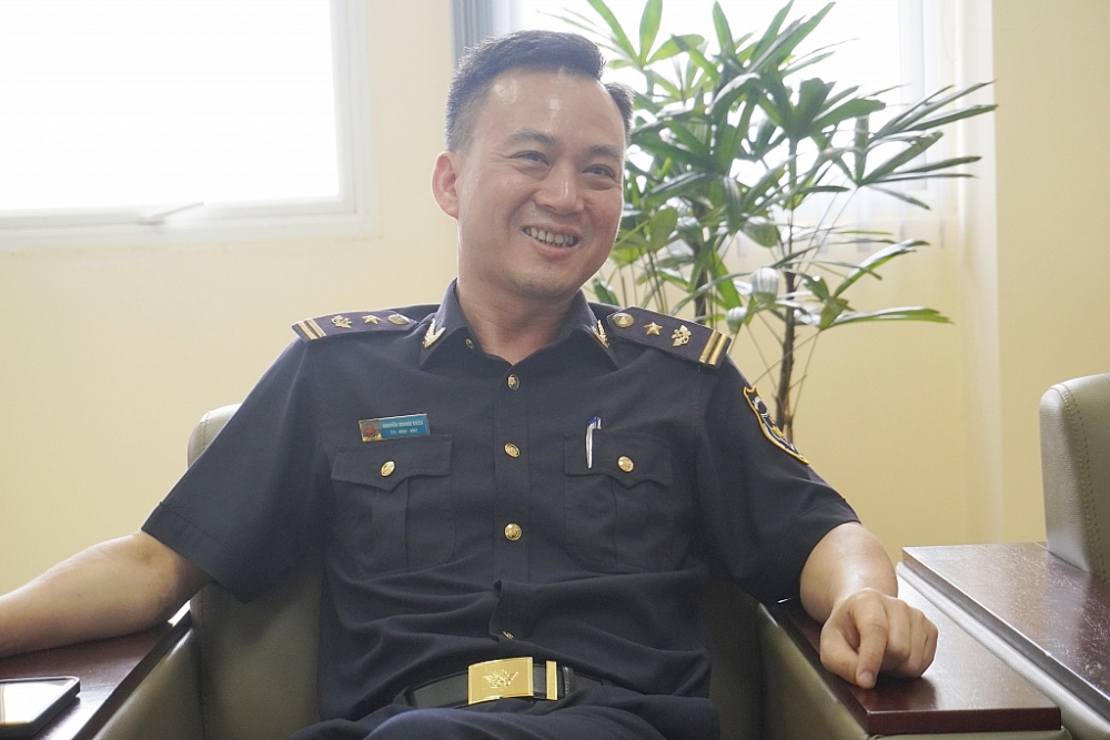 Ông Nguyễn Quang Bách