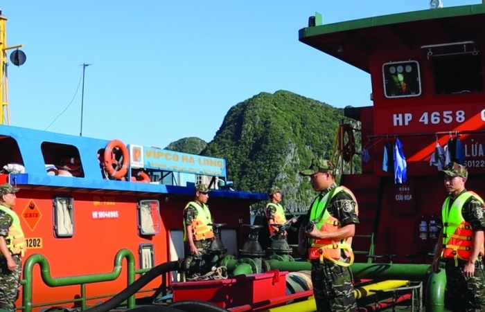 Bắt hơn 200 nghìn lít dầu- kết quả từ sự chủ động đấu tranh với mặt hàng rủi ro cao