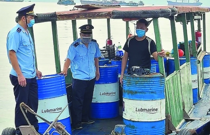 Ngăn chặn hàng lậu ở biên giới Quảng Ninh dịp cuối năm