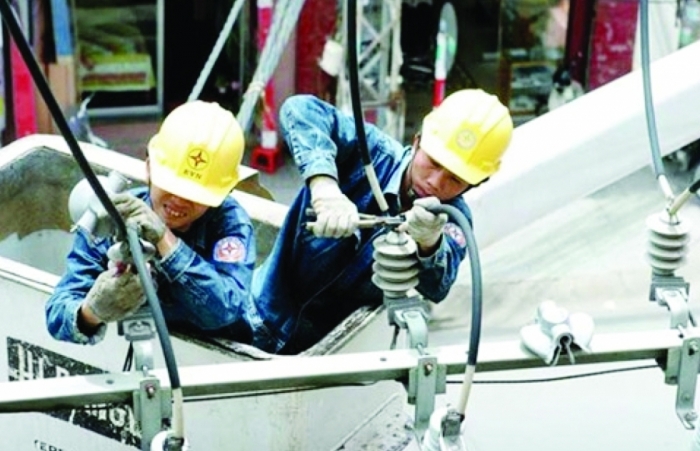 Thủ tướng yêu cầu cơ cấu lại doanh nghiệp nhà nước có trọng tâm, trọng điểm