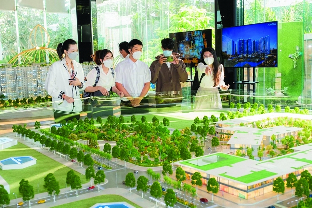  Thị trường bất động sản sôi động sau dịch nhưng cũng đang đối mặt với nhiều khó khăn thách thức.  (Ảnh minh họa)