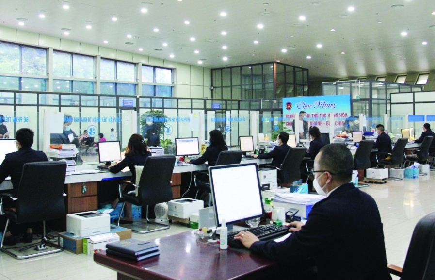 Hải quan Hữu Nghị lấy ý kiến đánh giá khảo sát của DN đối với từng công chức thừa hành