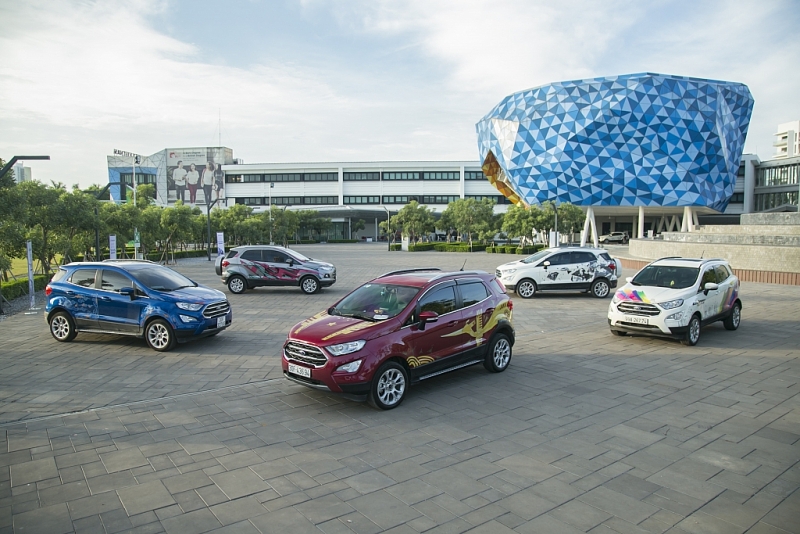 ford viet trao giai cuoc ford ecosport paint your true color