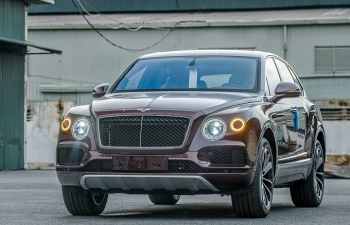Việt Nam đón Bentayga V8 bản 100 năm cá nhân hoá đầu tiên