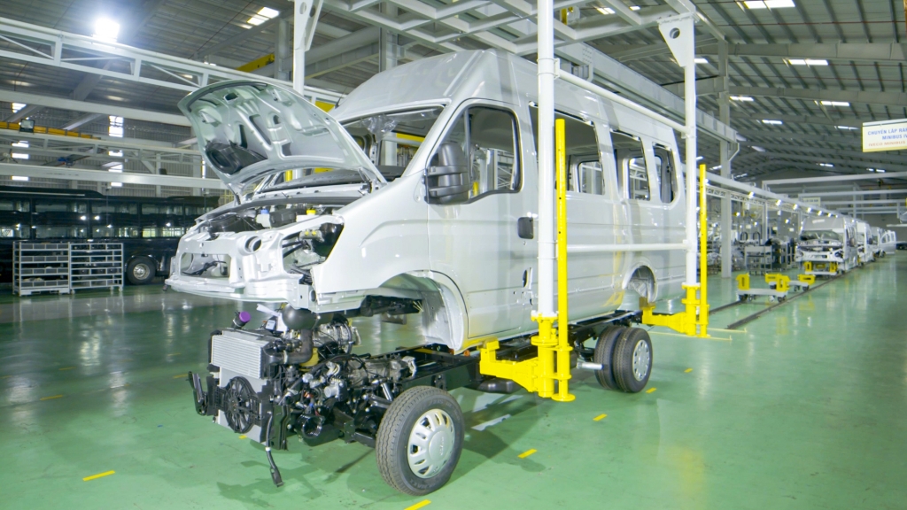 THACO giới thiệu “Dây chuyền sản xuất và sản phẩm Mini Bus IVECO DAILY”