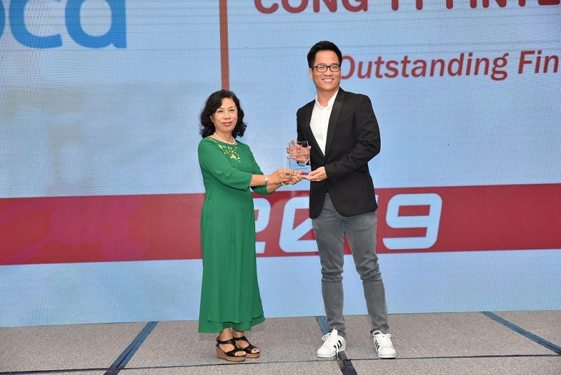 moca lan thu ba lien tiep duoc vinh danh la cong ty fintech tieu bieu
