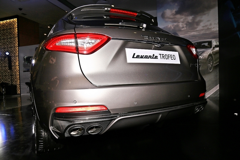 levante trofeo phien ban manh me nhat cua maserati chinh thuc ra mat