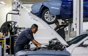 THACO  tri ân cuối năm khách hàng BMW và MINI