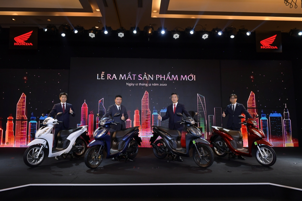 Sau 6 năm, Honda Vision 2021 được nâng cấp lớn mang tính cách mạng với hàng loạt thay đổi
