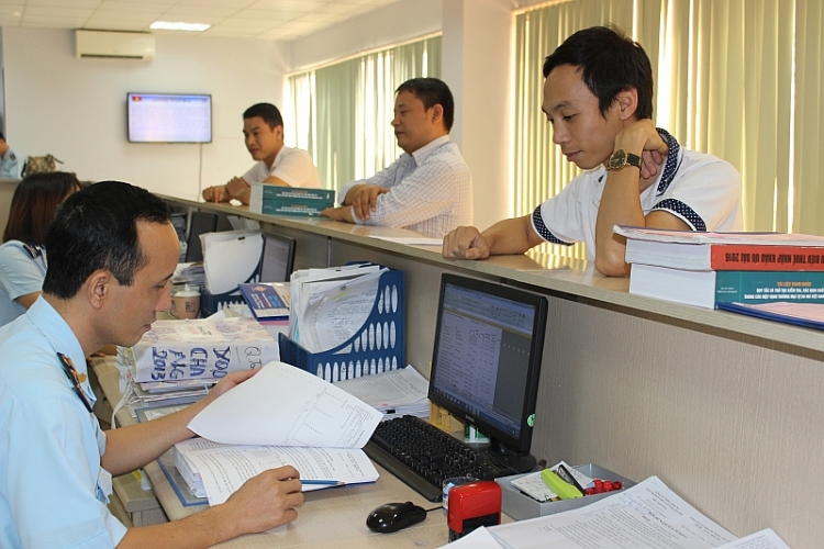 huong dan hoan thue gtgt voi hang nk tai xuat tra chu hang nuoc ngoai