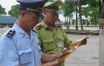 Siết kiểm tra hàng xuất khẩu qua cửa khẩu phụ