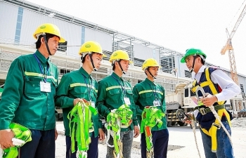 Giảm phí đăng ký giao dịch đảm bảo và kiểm định kỹ thuật an toàn lao động