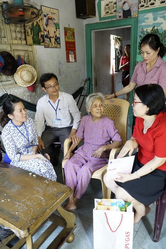 pv gas trien khai nhieu hoat dong xa hoi y nghia nhan ngay phu nu