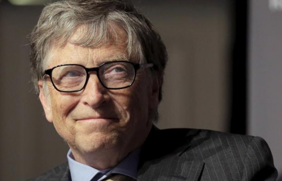 Tỉ phú Bill Gates tiết lộ lý do thích Android hơn iOS