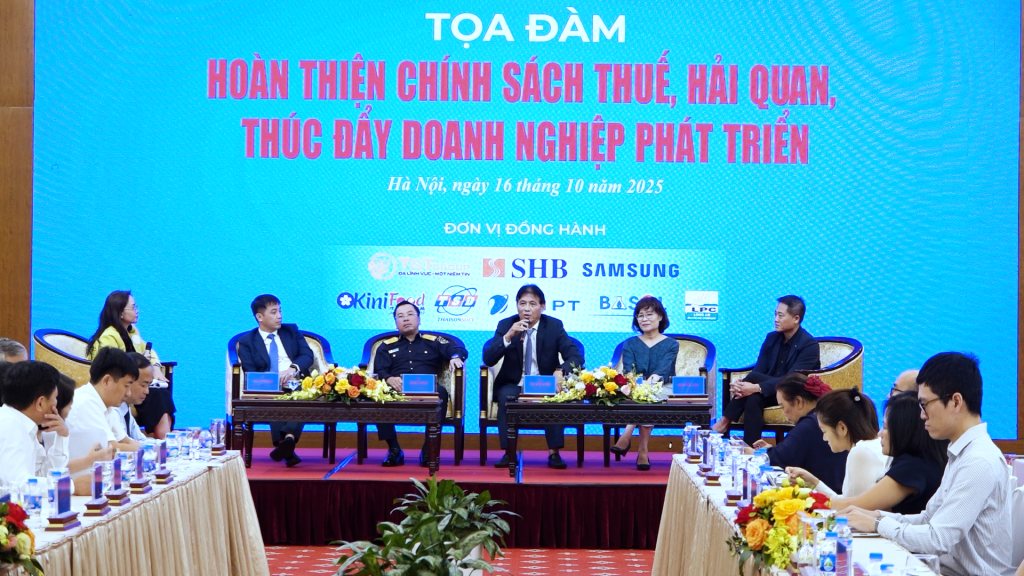 Hoàn thiện chính sách thuế, hải quan, thúc đẩy doanh nghiệp phát triển